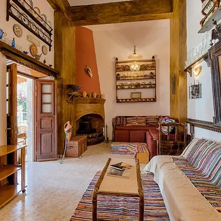 Apartment Haras Traditional House *